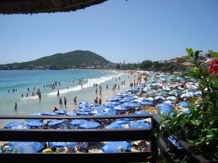 Casa De Praia Em Bombinhas Beach House Exteriör bild