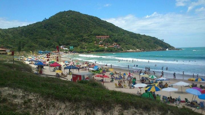 Casa De Praia Em Bombinhas Beach House Exteriör bild