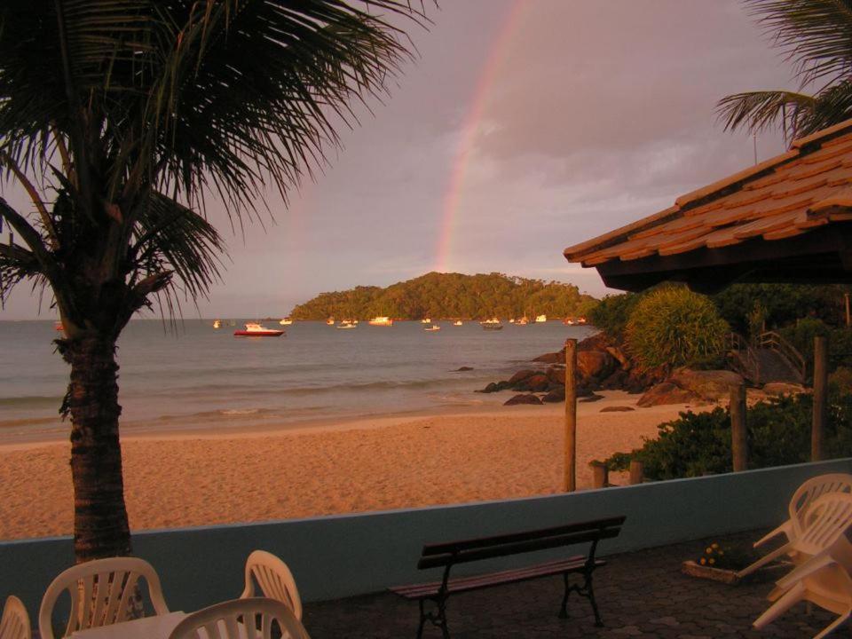 Casa De Praia Em Bombinhas Beach House Exteriör bild